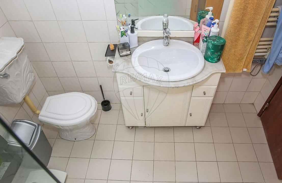 Moradia T3 para Venda em Vila Nova da Rainha Foto 22