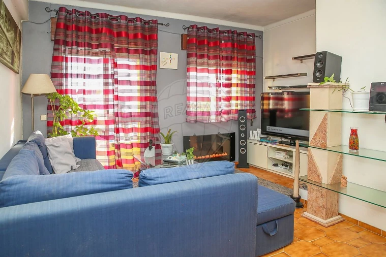 Moradia T3 para Venda em Vila Nova da Rainha Foto 23