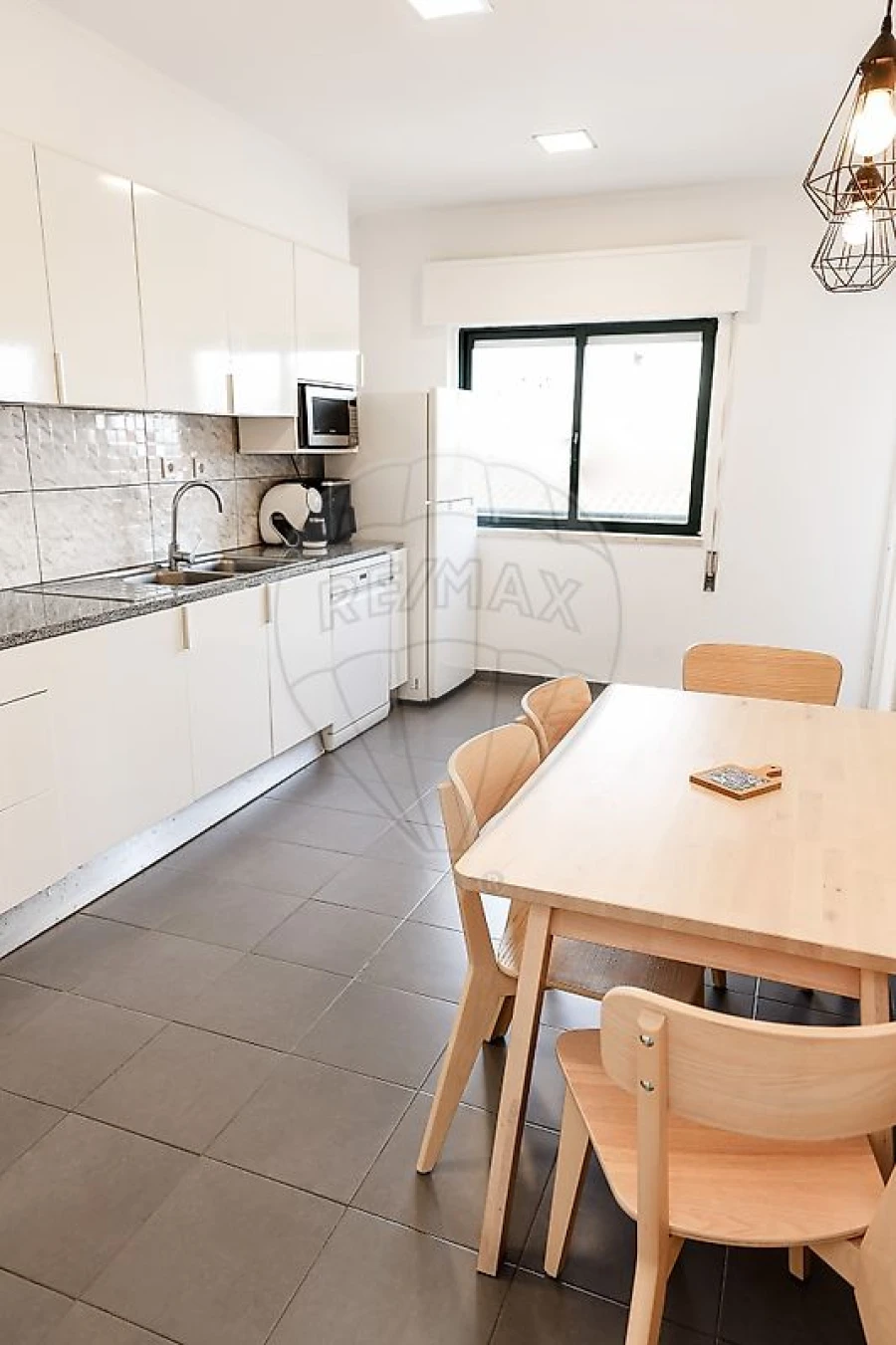 Apartamento T2 para Venda em Castanheira do Ribatejo e Cachoeiras Foto 10