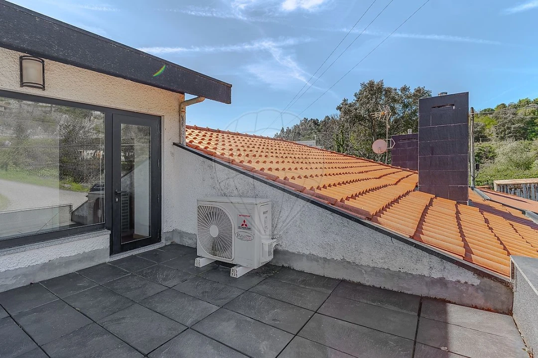 Moradia T3 para Venda em Fornos Foto 25