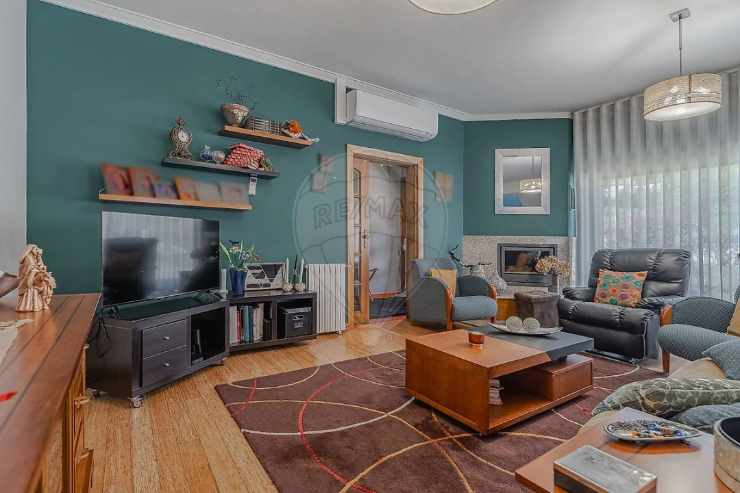 Moradia T3 para Venda em Fornos Foto 10