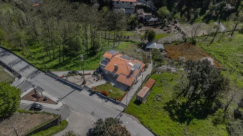 Moradia T3 para Venda em Fornos