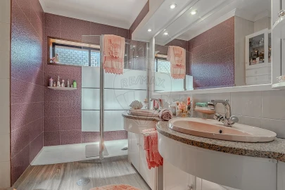 Moradia T3 para Venda em Fornos