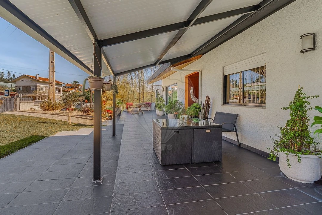 Moradia T3 para Venda em Fornos Foto 45