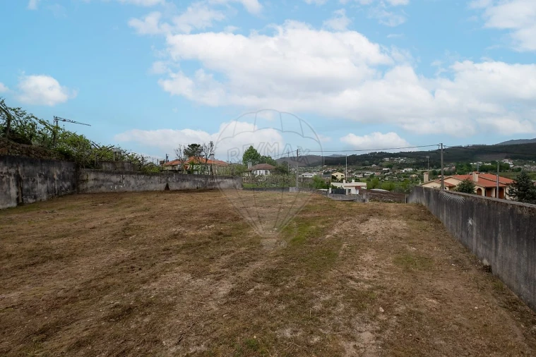 Terreno para Venda em Alvarenga Foto 10