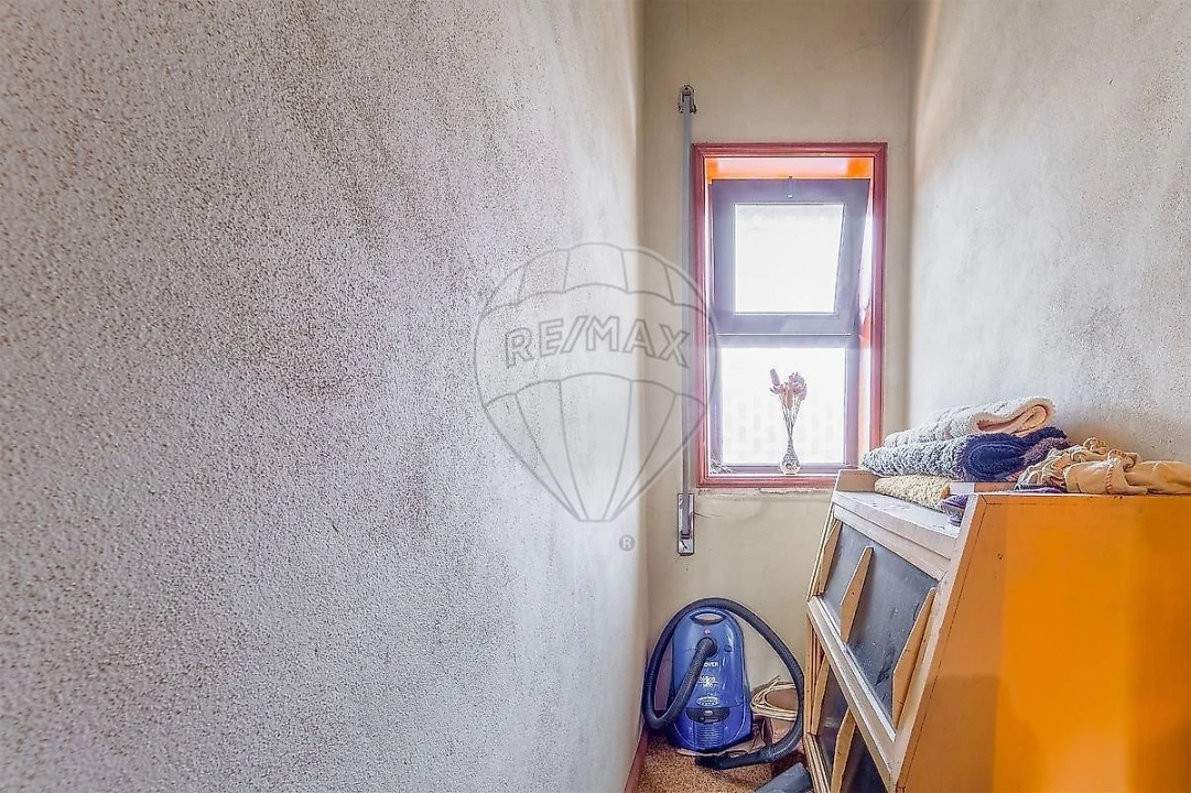 Moradia T5 para Venda em Fânzeres e São Pedro da Cova Foto 6