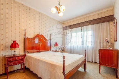 Moradia T5 para Venda em Fânzeres e São Pedro da Cova