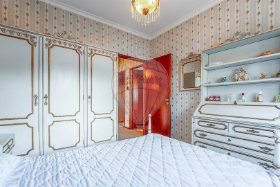 Moradia T5 para Venda em Fânzeres e São Pedro da Cova