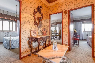 Moradia T5 para Venda em Fânzeres e São Pedro da Cova