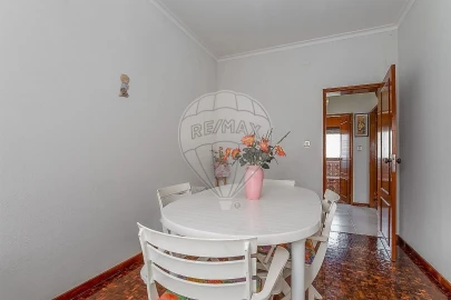 Moradia T5 para Venda em Fânzeres e São Pedro da Cova