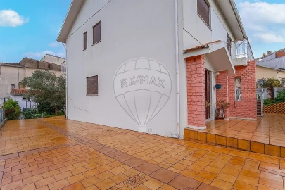 Moradia T5 para Venda em Fânzeres e São Pedro da Cova