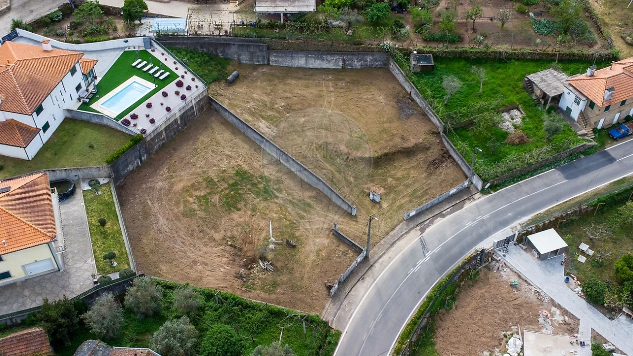 Terreno para Venda em Alvarenga Foto 3