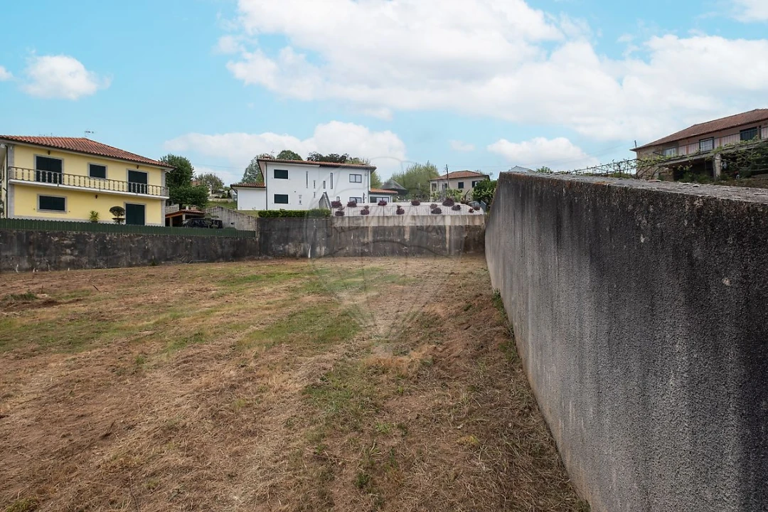 Terreno para Venda em Alvarenga Foto 9