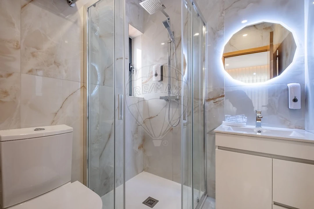 Moradia T3 para Venda em Alvarenga Foto 37