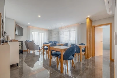 Moradia T3 para Venda em Alvarenga