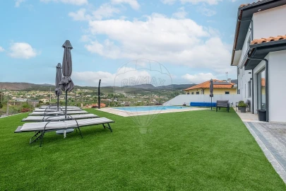 Moradia T3 para Venda em Alvarenga