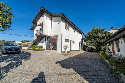 Moradia T4 para Venda em Croca