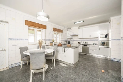 Moradia T4 para Venda em Palmela