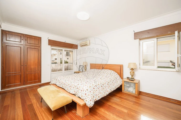 Moradia T4 para Venda em Palmela Foto 17