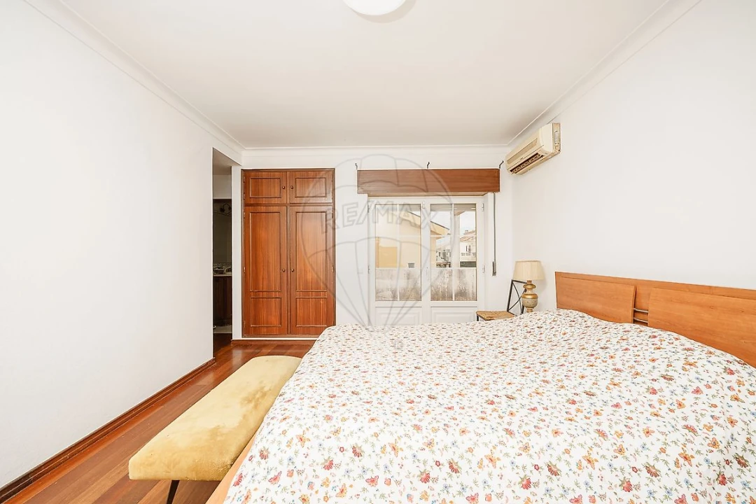 Moradia T4 para Venda em Palmela Foto 15