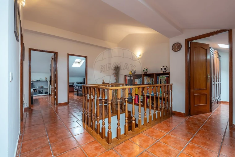 Apartamento T2 para Venda em Lousã e Vilarinho Foto 7