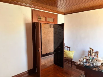 Moradia T4 para Venda em Midões