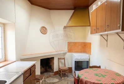 Moradia T4 para Venda em Midões