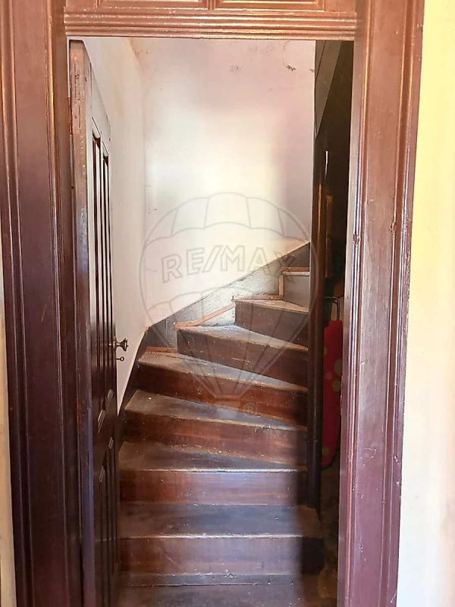 Moradia T4 para Venda em Midões Foto 9