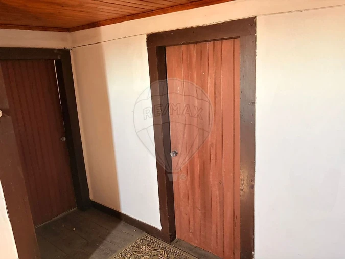 Moradia T4 para Venda em Midões Foto 7