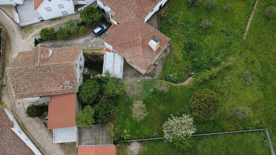 Moradia T4 para Venda em Midões Foto 4