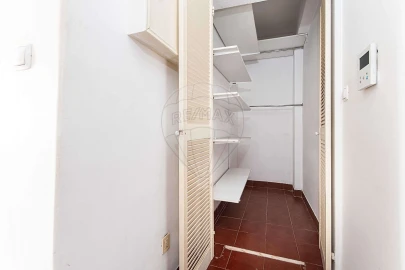 Apartamento T2 para Venda em Moscavide e Portela