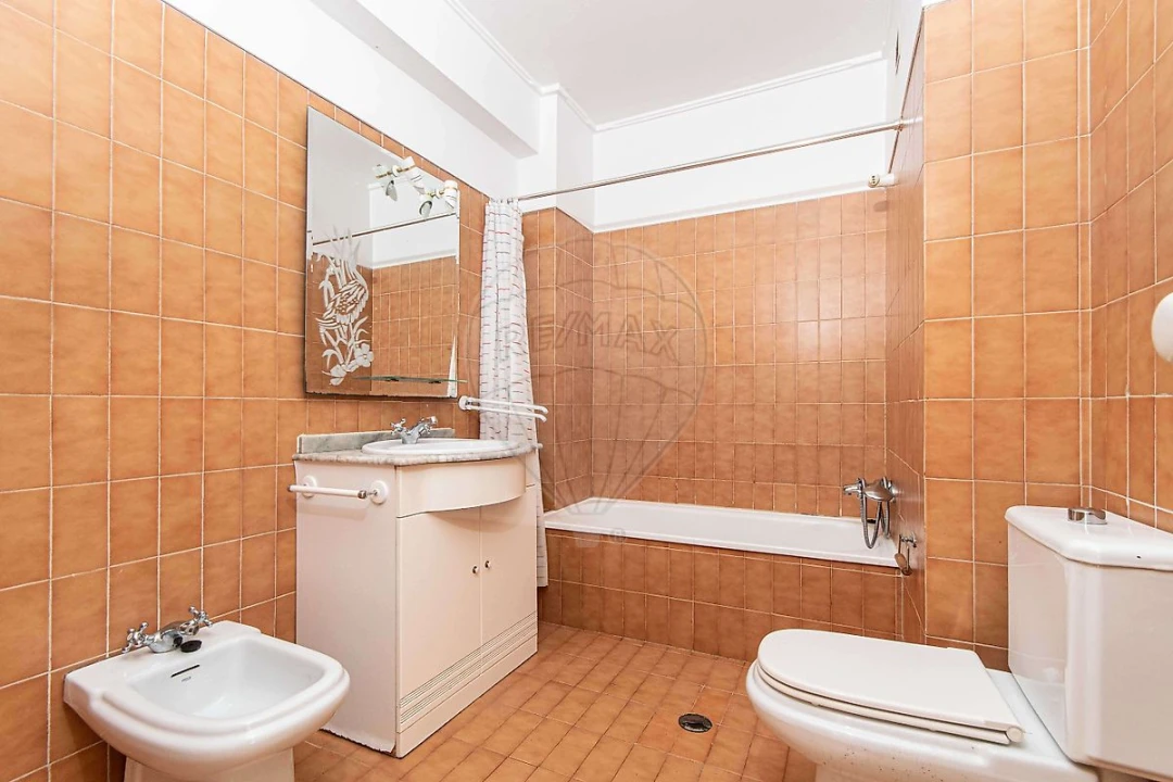 Apartamento T2 para Venda em Moscavide e Portela Foto 13