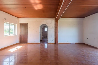 Moradia T2 para Venda em Algueirão-Mem Martins