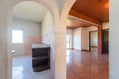 Moradia T2 para Venda em Algueirão-Mem Martins
