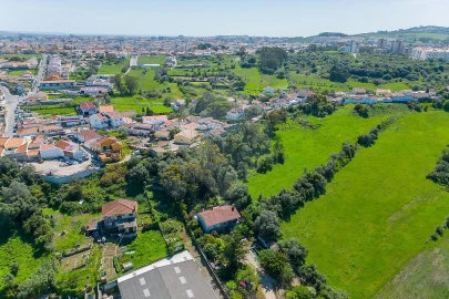 Moradia T2 para Venda em Algueirão-Mem Martins