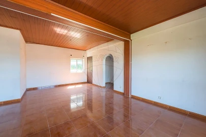 Moradia T2 para Venda em Algueirão-Mem Martins