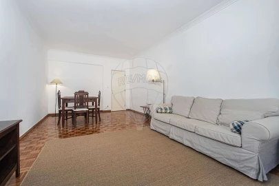 Apartamento T2 para Venda em Massamá e Monte Abraão