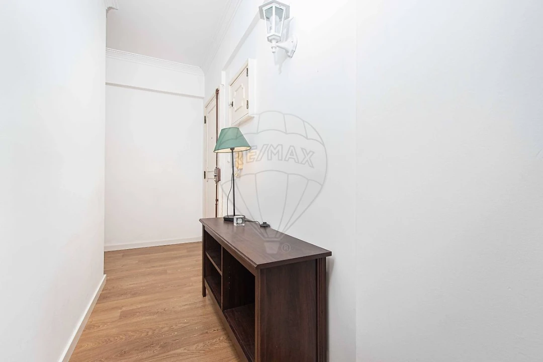 Apartamento T2 para Venda em Massamá e Monte Abraão Foto 1