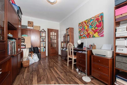 Apartamento T2 para Venda em Massamá e Monte Abraão