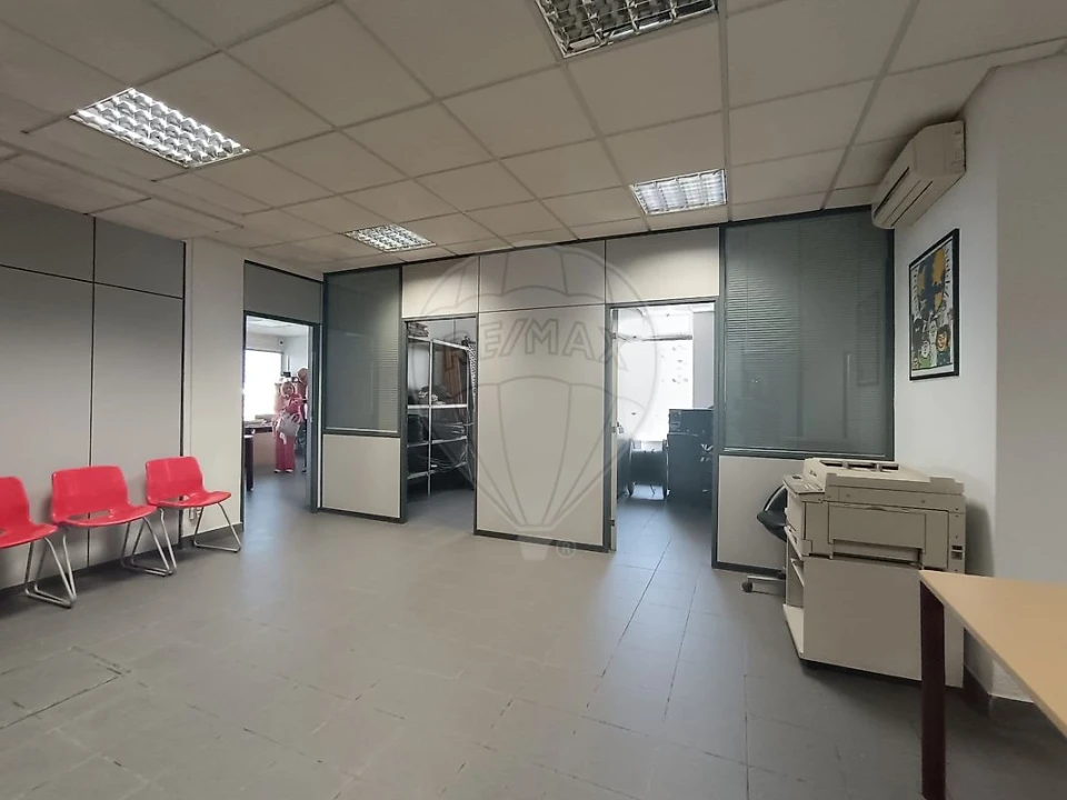 Loja para Venda em Queluz e Belas Foto 3