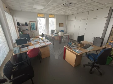 Loja para Venda em Queluz e Belas