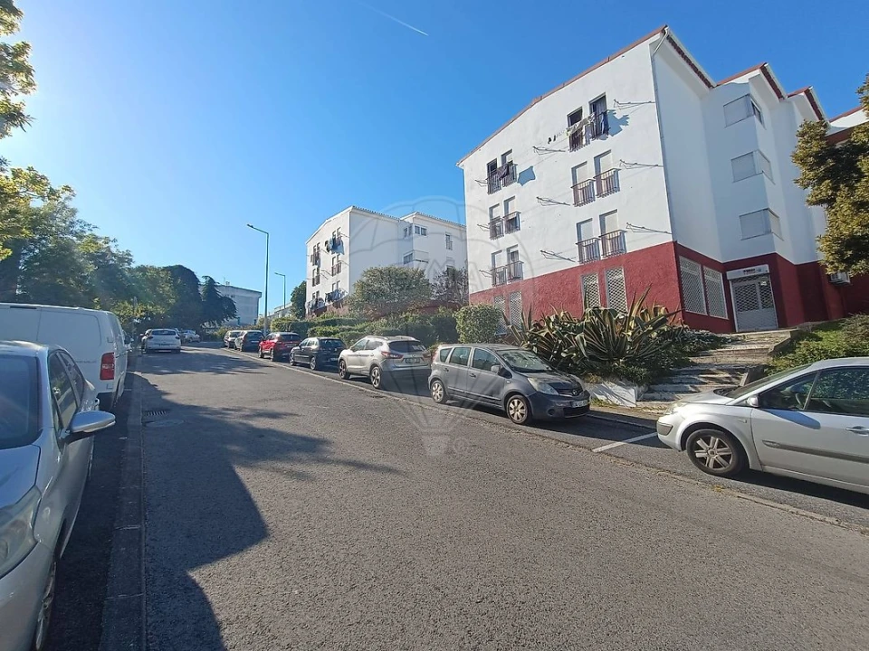 Loja para Venda em Queluz e Belas Foto 16