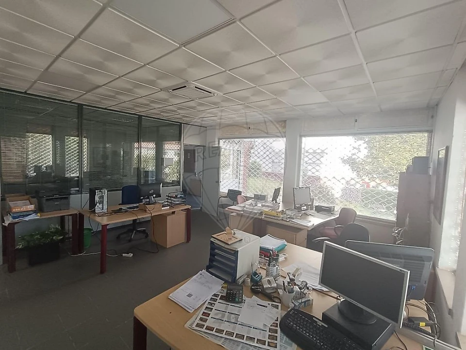 Loja para Venda em Queluz e Belas Foto 2