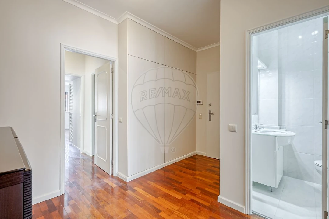 Apartamento T3 para Venda em Ramalde Foto 11