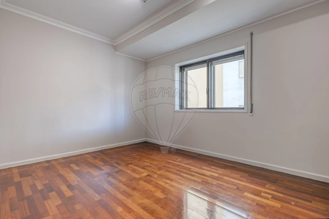 Apartamento T3 para Venda em Ramalde Foto 10