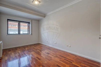 Apartamento T3 para Venda em Ramalde