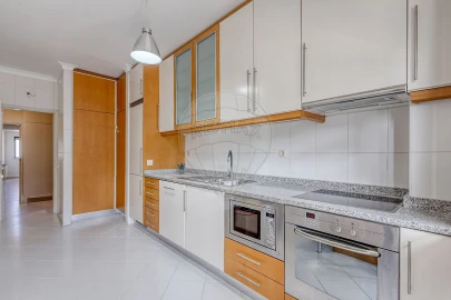 Apartamento T3 para Venda em Ramalde