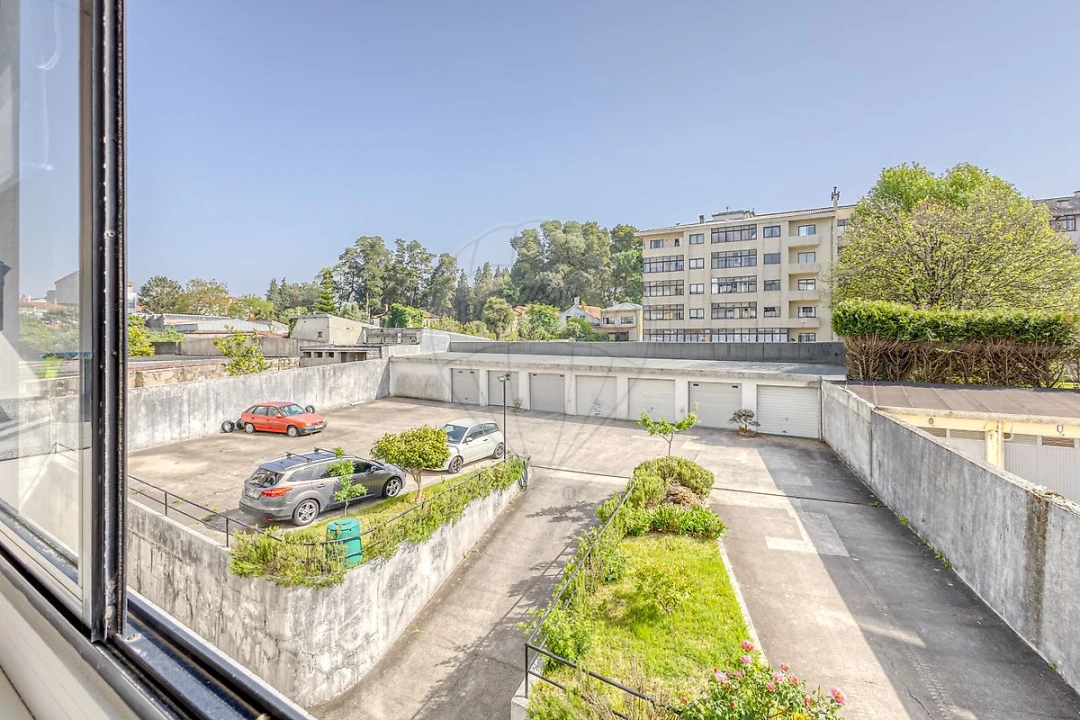 Apartamento T3 para Venda em Ramalde Foto 4