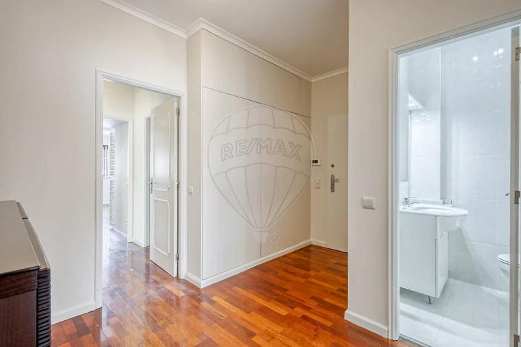 Apartamento T3 para Venda em Ramalde Foto 11