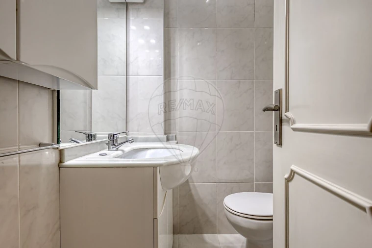 Apartamento T3 para Venda em Ramalde Foto 6